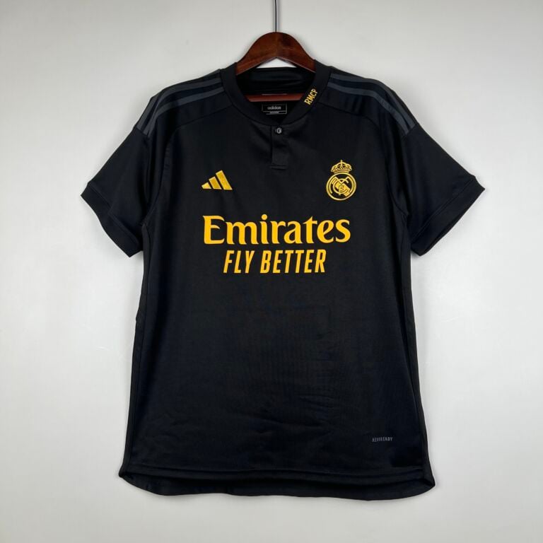 Real Madrid Mailot Rétro 96/97 - Maxi Kits