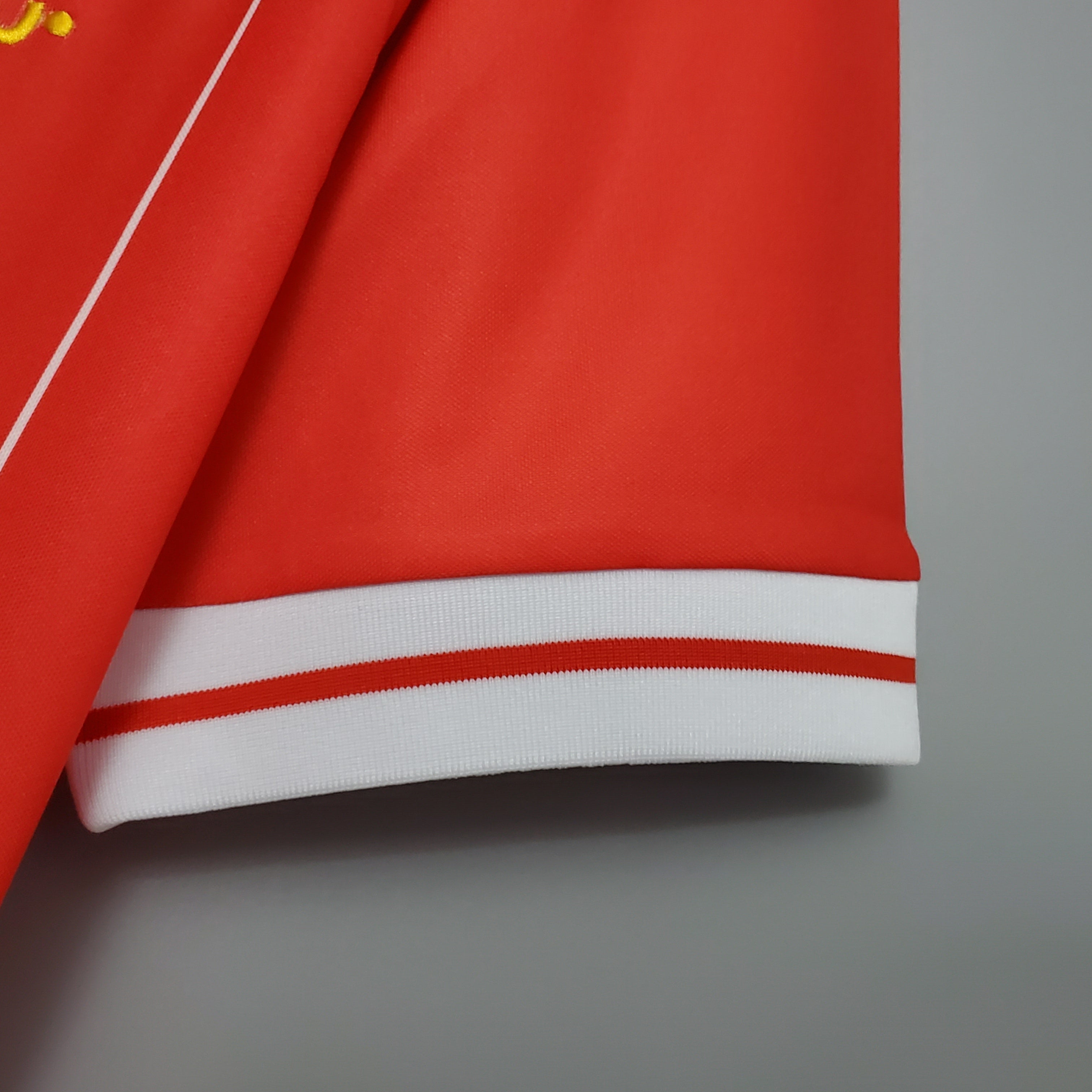 Liverpool Maillot Rétro 1984 - Maxi Kits