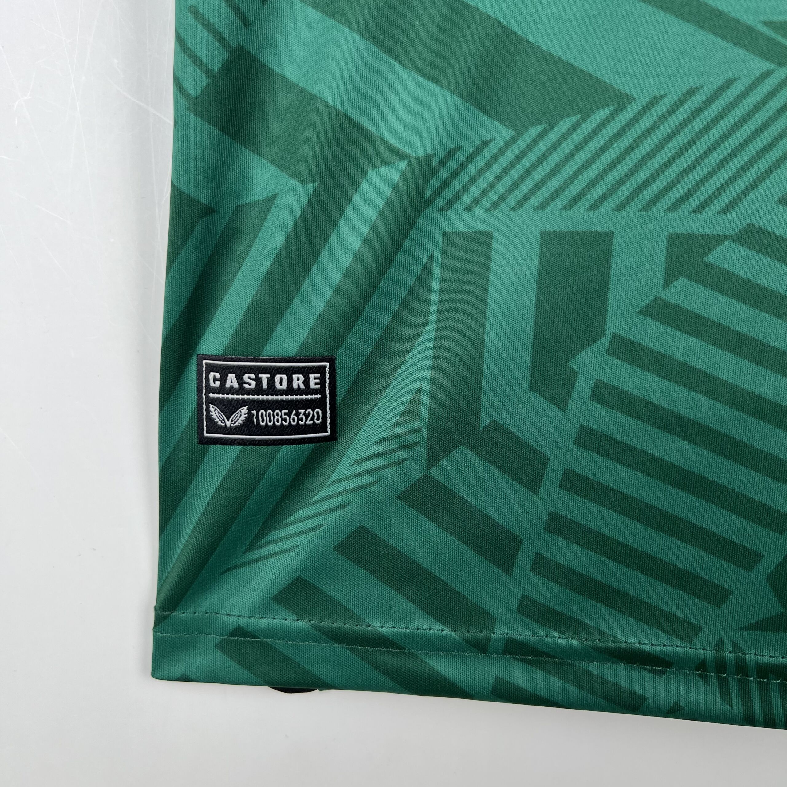 Newcastle Maillot Extérieur 23/24 - Maxi Kits