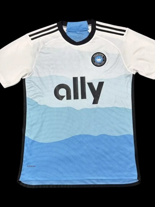 Camiseta de casa Charlotte 25/26