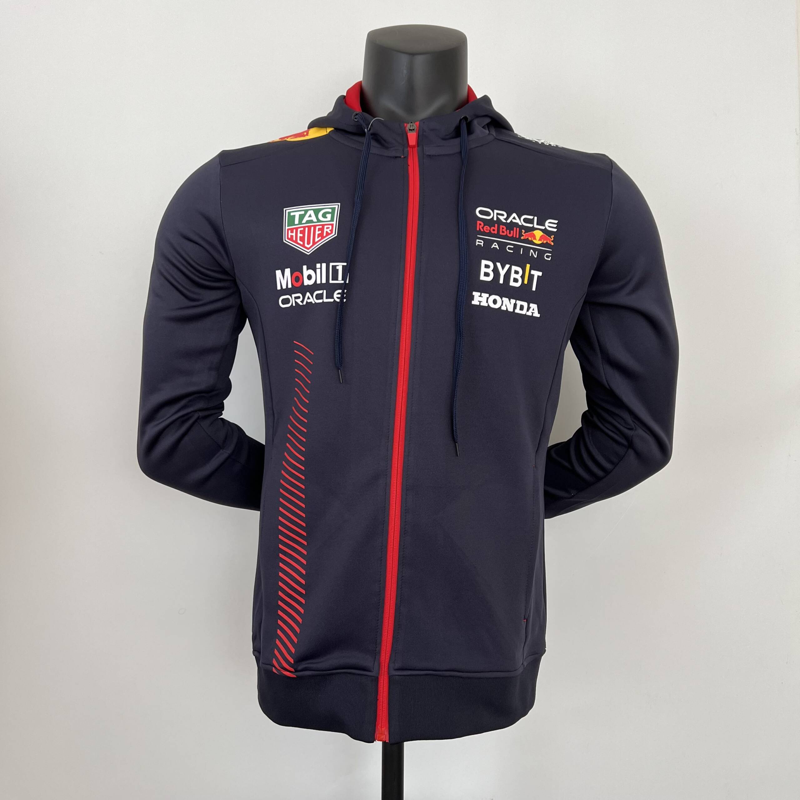 Checo Perez Collection in Oracle Red Bull Racing - Official Red Bull Online  Shop