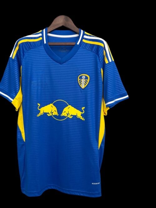Camiseta visitante del Leeds United 25/26