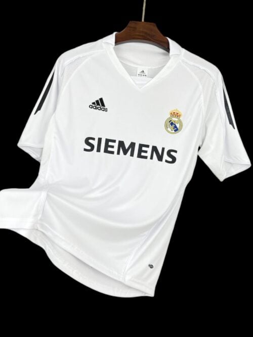 Real Madrid Jersey Local Retro 2005/06