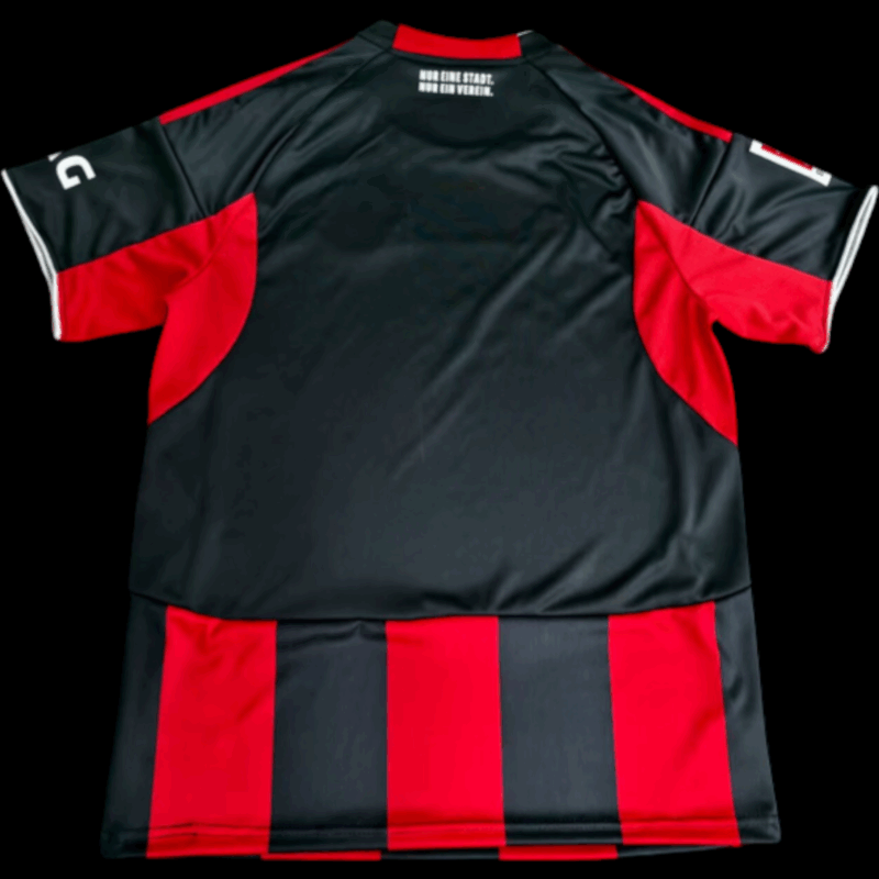Eintracht Francfort Maillot Domicile 24/25 – Image 2
