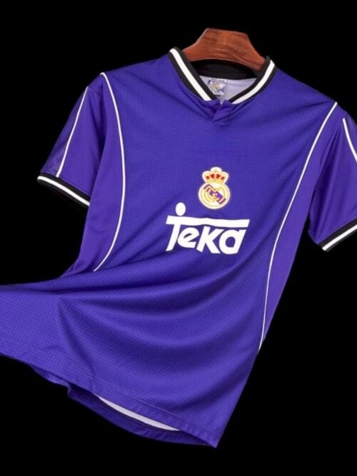 Camiseta retro visitante del Real Madrid 1997/98