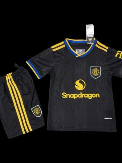 Manchester United Tercera Camiseta 25/26 - Niño