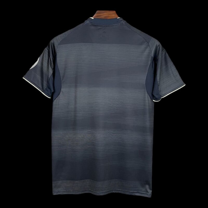 Real Madrid Maillot Extérieur 25/26 – Image 2