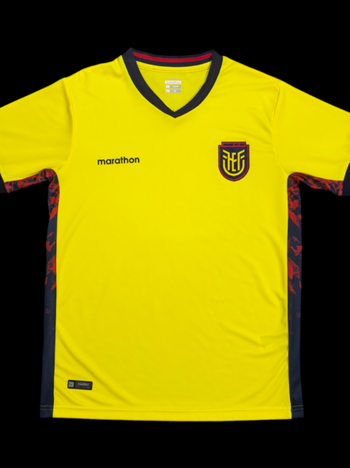 Equipación local de Ecuador 26/27
