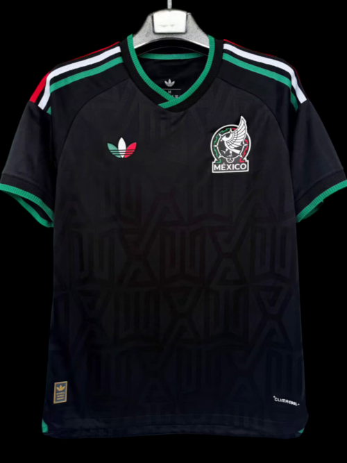 Camiseta alternativa de México 26/27