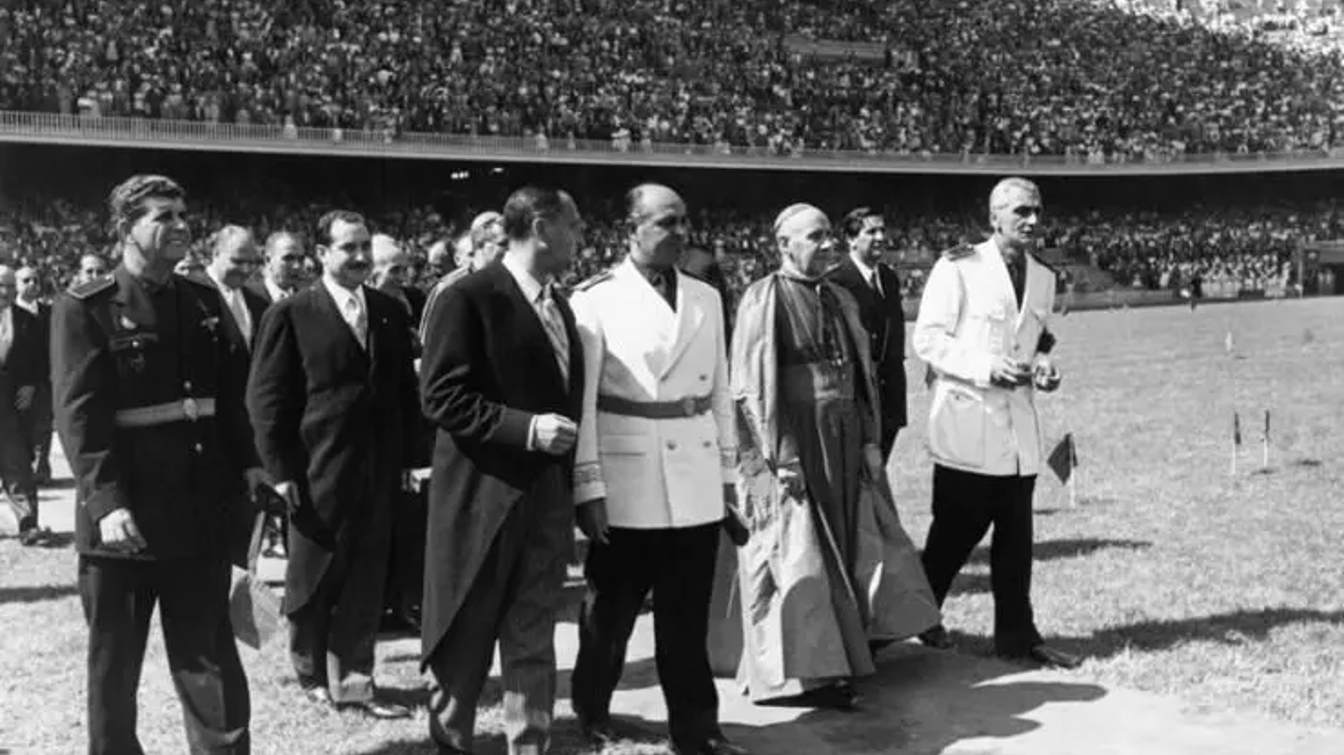 L'inauguration du Camp Nou en 1957