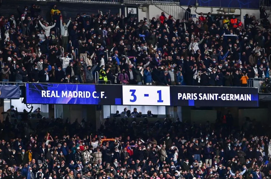 Het Santiago Bernabéu tijdens de achtste finale