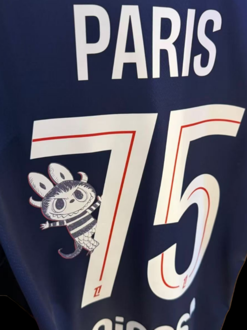 Paris SG Maillot Domicile 25/26 - Flocage Labubu